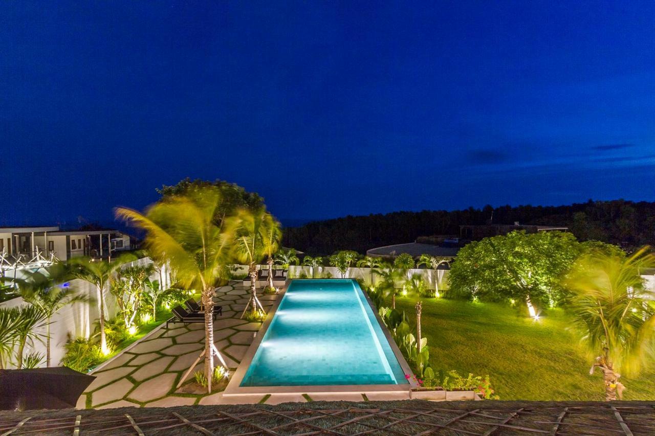 Villa Kusuma - Luxury Sea View 5 Bedroom Villa Close To Savaya 울루와뚜 외부 사진