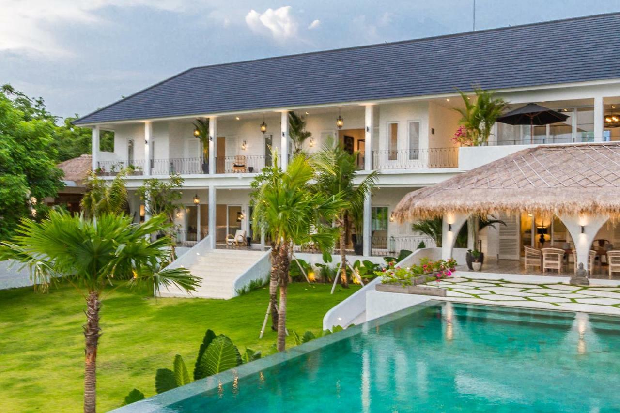 Villa Kusuma - Luxury Sea View 5 Bedroom Villa Close To Savaya 울루와뚜 외부 사진