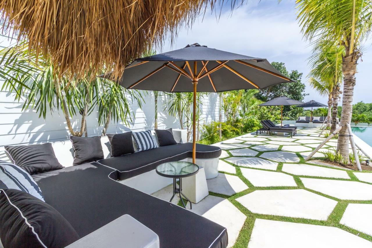Villa Kusuma - Luxury Sea View 5 Bedroom Villa Close To Savaya 울루와뚜 외부 사진