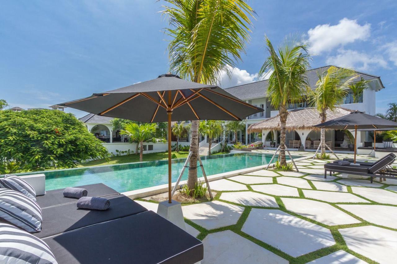 Villa Kusuma - Luxury Sea View 5 Bedroom Villa Close To Savaya 울루와뚜 외부 사진