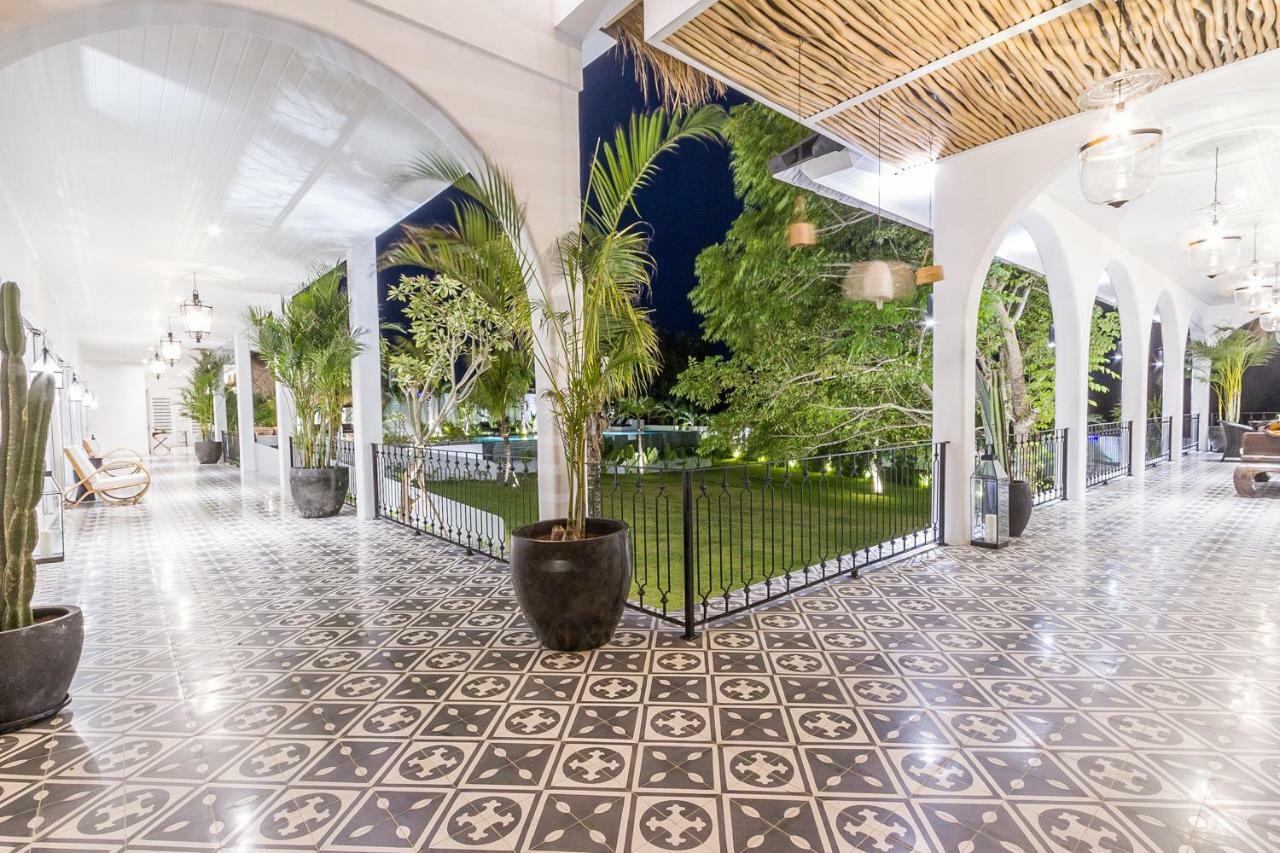 Villa Kusuma - Luxury Sea View 5 Bedroom Villa Close To Savaya 울루와뚜 외부 사진