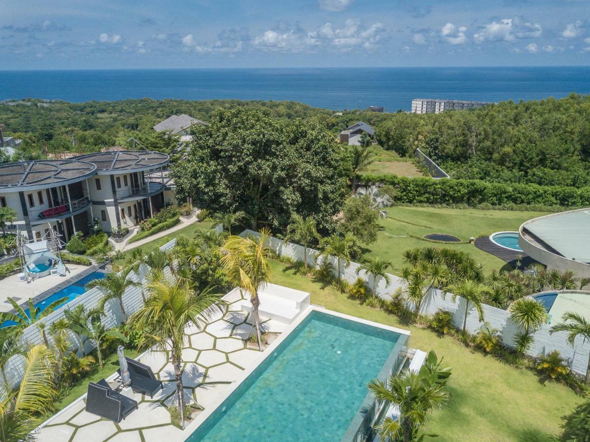 Villa Kusuma - Luxury Sea View 5 Bedroom Villa Close To Savaya 울루와뚜 외부 사진
