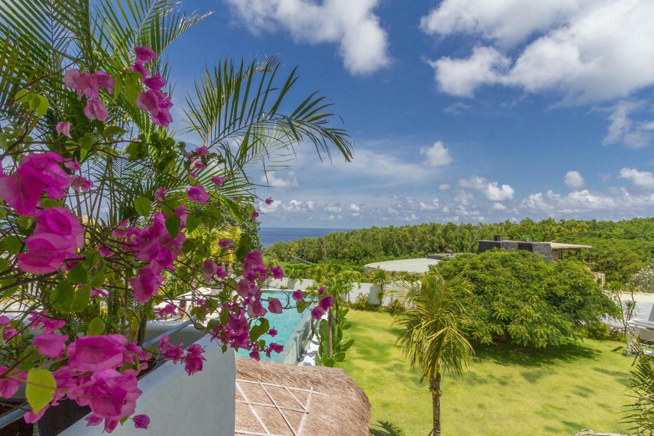 Villa Kusuma - Luxury Sea View 5 Bedroom Villa Close To Savaya 울루와뚜 외부 사진